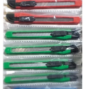 JUEGO DE CUBIERTOS METÁLICOS X6U - (Cuchillo)